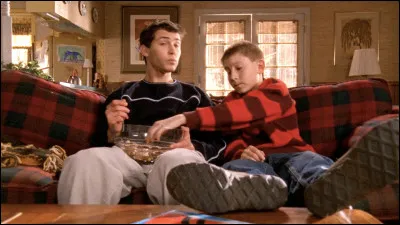 Quel job fait Reese et pour lequel son patron va être arrêté ?