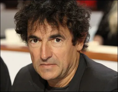 Quel est le bon prénom de cet humoriste, réalisateur du film ''Le Vilain'' ?