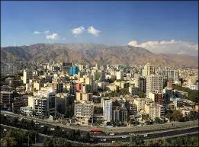La ville de Téhéran est la capitale de l'...