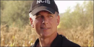 Où l'agent spécial Leroy Jethro Gibbs construit-il son bateau ?