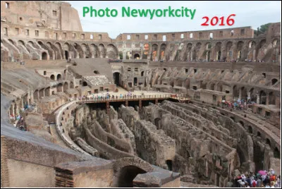 Quel est ce monument, l'immense amphithéâtre ovoïde datant de 72 après J.-C., situé en plein centre de Rome en Italie ?