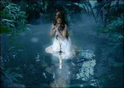 Qui est la Dame du Lac, personnage mythique des légendes arthuriennes ?