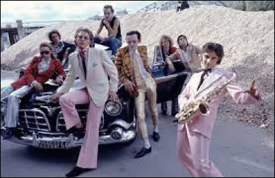 Quel est le titre du plus grand succès du groupe de comedy rock français ''Au Bonheur des dames'' ?