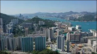 1984 : France Gall chante "Hong-Kong Star".
Sur quel continent se trouve Hong Kong ?