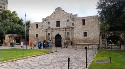 C'est le seul à avoir été un Etat indépendant, entre 1836 et 1845 date de son rattachement aux Etats-Unis :