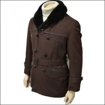 Dans ce pays, il ne faudra pas oublier d'emporter ce vêtement, surtout quand le grand froid arrive. Quelle est ma destination ?