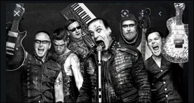 Complétez : 
"Gebissen, als ich..."