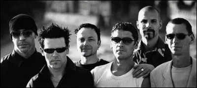 Complétez : 
"Schlafen, gern auch mal im..."