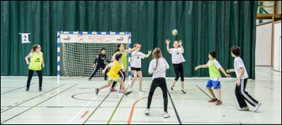 En cours de gymnastique, que fais-tu ?