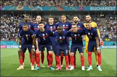 Quel est le surnom de l'équipe de France ?