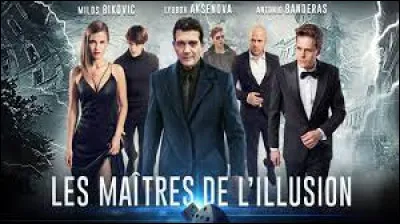 En quelle ann&eacute;e est sorti le film "Les Ma&icirc;tres de l'illusion" ?