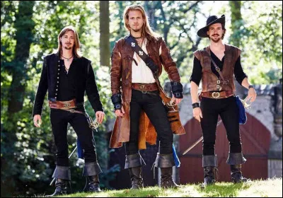 Complétez : 
"Um vor deiner Tür zu..."