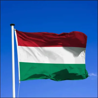 À quel pays appartient ce drapeau ?