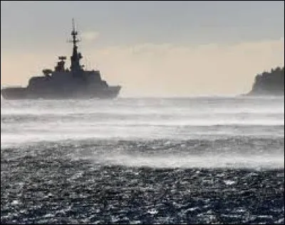 Comment le mistral est-il, selon une chanson de Renaud ?