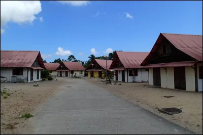 Petite ville de la Guyane française :
