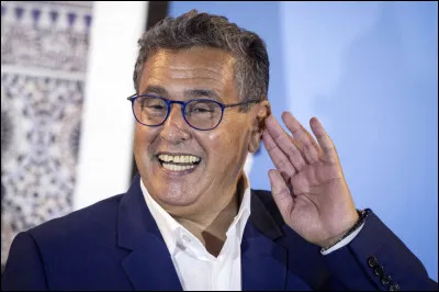 Quel pays cet homme dirige-t-il ?