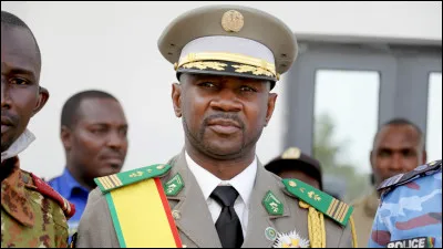 Quel pays cet homme dirige-t-il ?