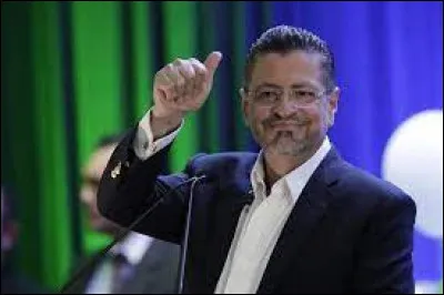 Quel pays cet homme dirige-t-il ?