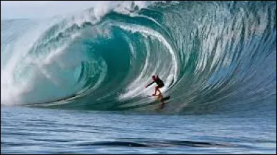 Lors des Jeux olympiques de Paris 2024, où se déroulera l'épreuve de surf ?