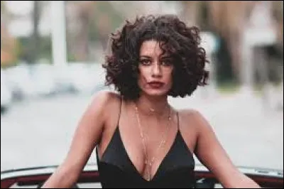 Quel est le nom de cette actrice ?