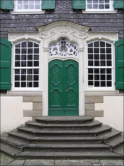 À qui doit-on "l'Homme de Lebak", en 1937 ?