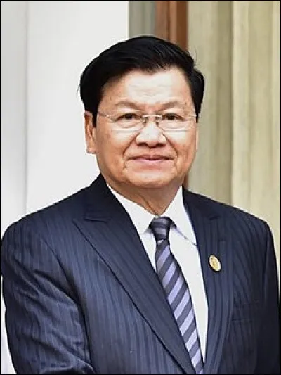 Quel pays cet homme dirige-t-il ?