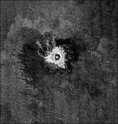 Astronomie : Sur quelle planète se situe le cratère Jeanne, mesurant 19 km de diamètre ?