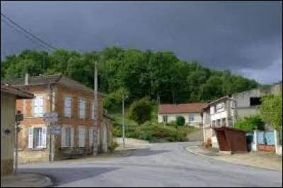 Nous terminons notre balade dans la Marne, à Vroil. Nous sommes en région ...