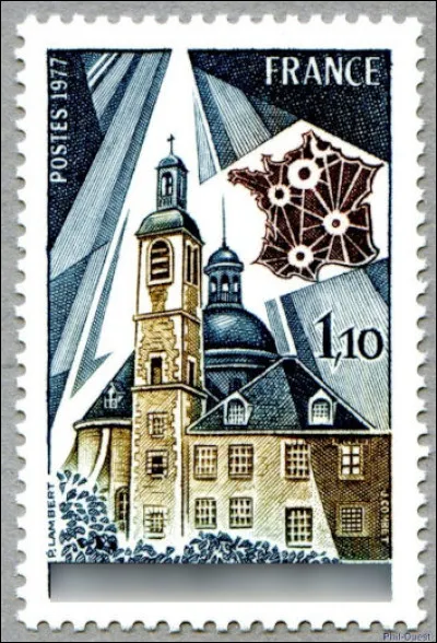 La cité fut aussi pionnière, dès 1875, pour ... (Complétez !)