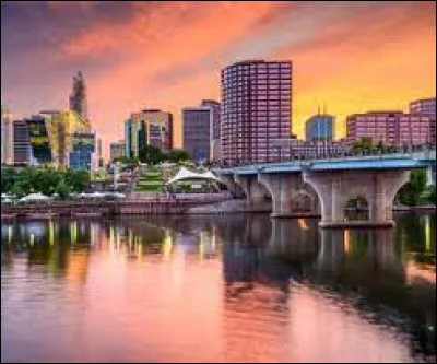 Quelle est la capitale du Connecticut, un État américain gouverné par Ned Lamont, en 2022 ?