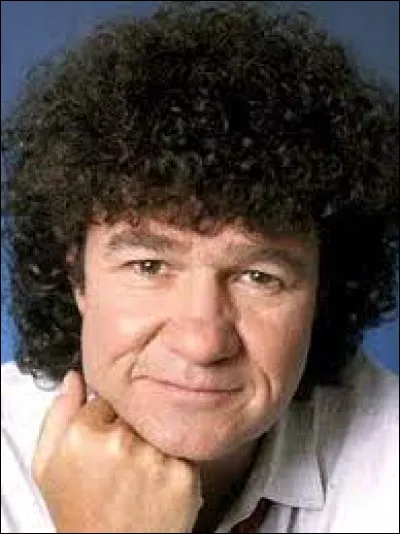 Le génial chanteur québécois est allé aussi toucher au cinéma. Cochez les assertions qui sont vraies ?