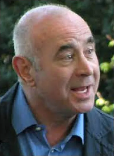 Bob Hoskins est un acteur subtil, qui peut faire le grand écart entre le drame et la comédie. Cochez les assertions qui sont vraies...