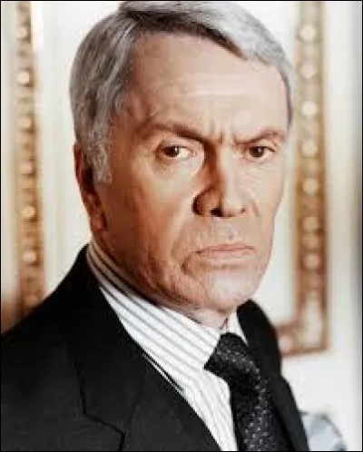 Le divin acteur qu'est Robert Hirsch, est un trésor national. Quelles assertions sont vraies...