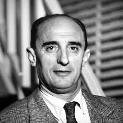 Dans quel roman de science-fiction de Pierre Boulle le journaliste Ulysse M&eacute;rou arrive-t-il sur une plan&egrave;te o&ugrave; les humains sont devenus le gibier ?