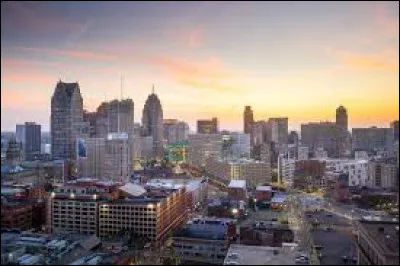 Quelle ville est la capitale de l'État du Michigan ?