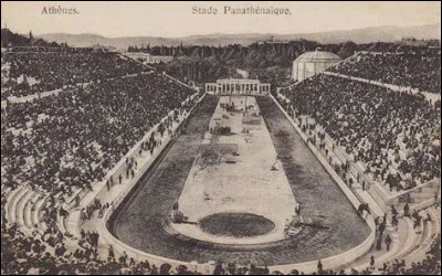 Quel type de courses a &eacute;t&eacute; introduit en Gaule par les Romains ?