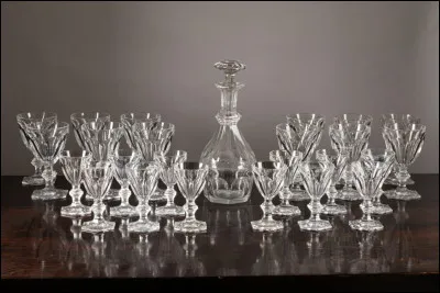 La cristallerie Baccarat, entreprise verrière et manufacture de cristal de renommée mondiale, est située dans la commune de Baccarat, dans le département de / des / du ...