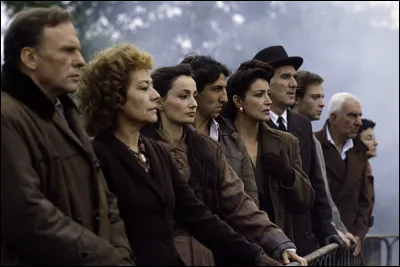 Elle est Salomé Lerner, la fille de Simon et Sarah, dans "Partir, revenir" et Françoise dans "Un homme et une femme : Vingt ans déjà" :