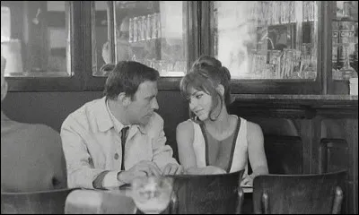 Elle était Eva dans "Trans-Europ-Express" d'Alain Robbe-Grillet et Colette Lecoudray dans "la Banquière" :