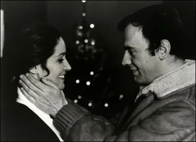 C'est elle qui est Maud dans "Ma nuit chez Maud", puis elle est la femme de l'agence dans "L'Américain" et Sarah Lerner dans "Partir, revenir" :