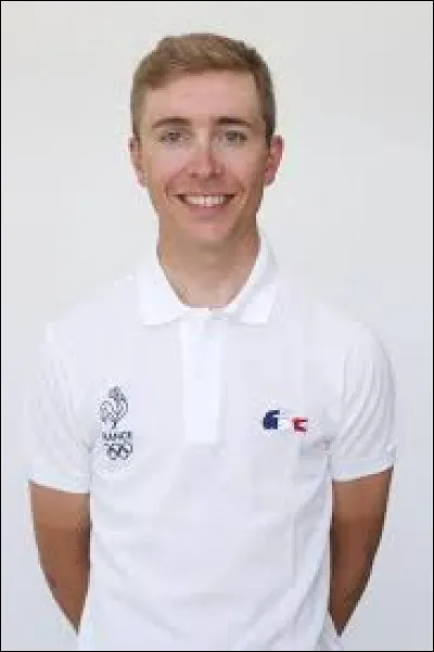 Dans quel sport s'est fait connaître Benoît Cosnefroy ?