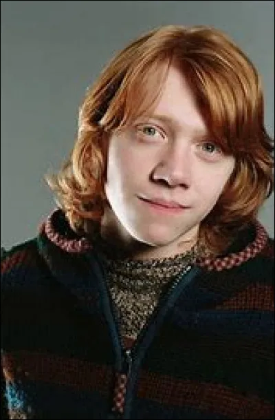 Dans HP4, qui invite-t-il au bal ?