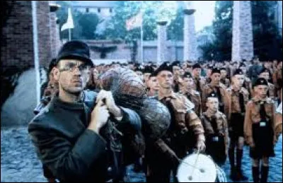 Ce Roi là sort d'une légende germanique et hante les forêts ! C'est le Roi ?