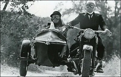 "Une journée bien remplie" met en scène un condamné déterminé à se venger d'un procès, en assassinant les jurés sur les routes du Gard. Qui est le réalisateur ?