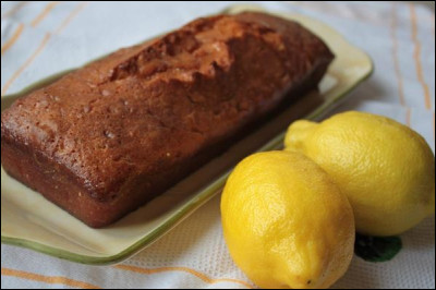 Quelle est cette pâtisserie d'Irlande, un gâteau moelleux parfumé au citron ?