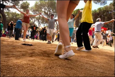 Quel nom de danse est du genre féminin ?
