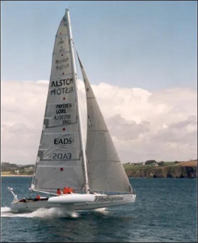 Quel nom d'embarcation est du genre masculin ?