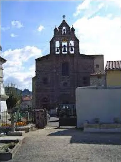 Je vous emmène maintenant en Auvergne-Rhône-Alpes, à Coubon. Commune de l'aire d'attraction Ponote, elle se situe dans le département ...
