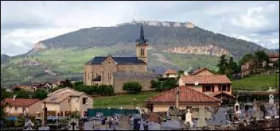 Je vous emmène en Occitanie, à La Cresse. Village de la vallée du Tarn, dans l'aire d'attraction Millavoise, il se situe dans le département ...