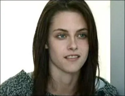 Elle tient un petit rle dans Jumper, un film ou le hros peut :